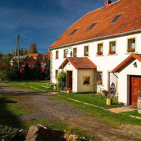 Winnica Agat Świerzawa Exteriér fotografie